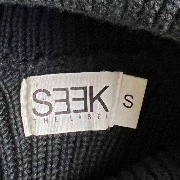 Seek The Label Turtleneck Sweater in Black - sz Small - Picture 6 of 8